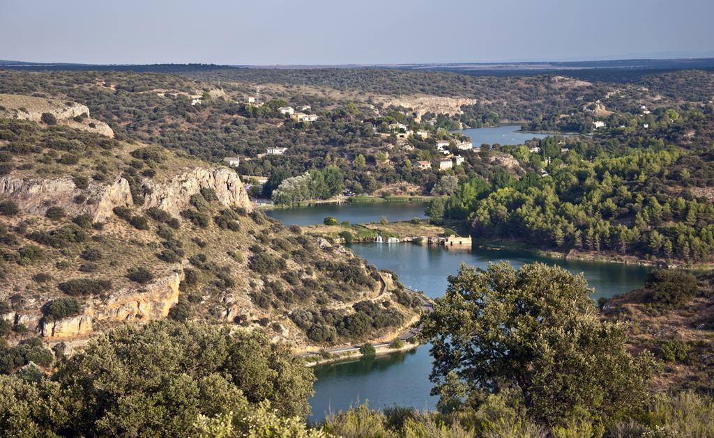 Hostal Restaurante La Mancha Ruidera Esterno foto